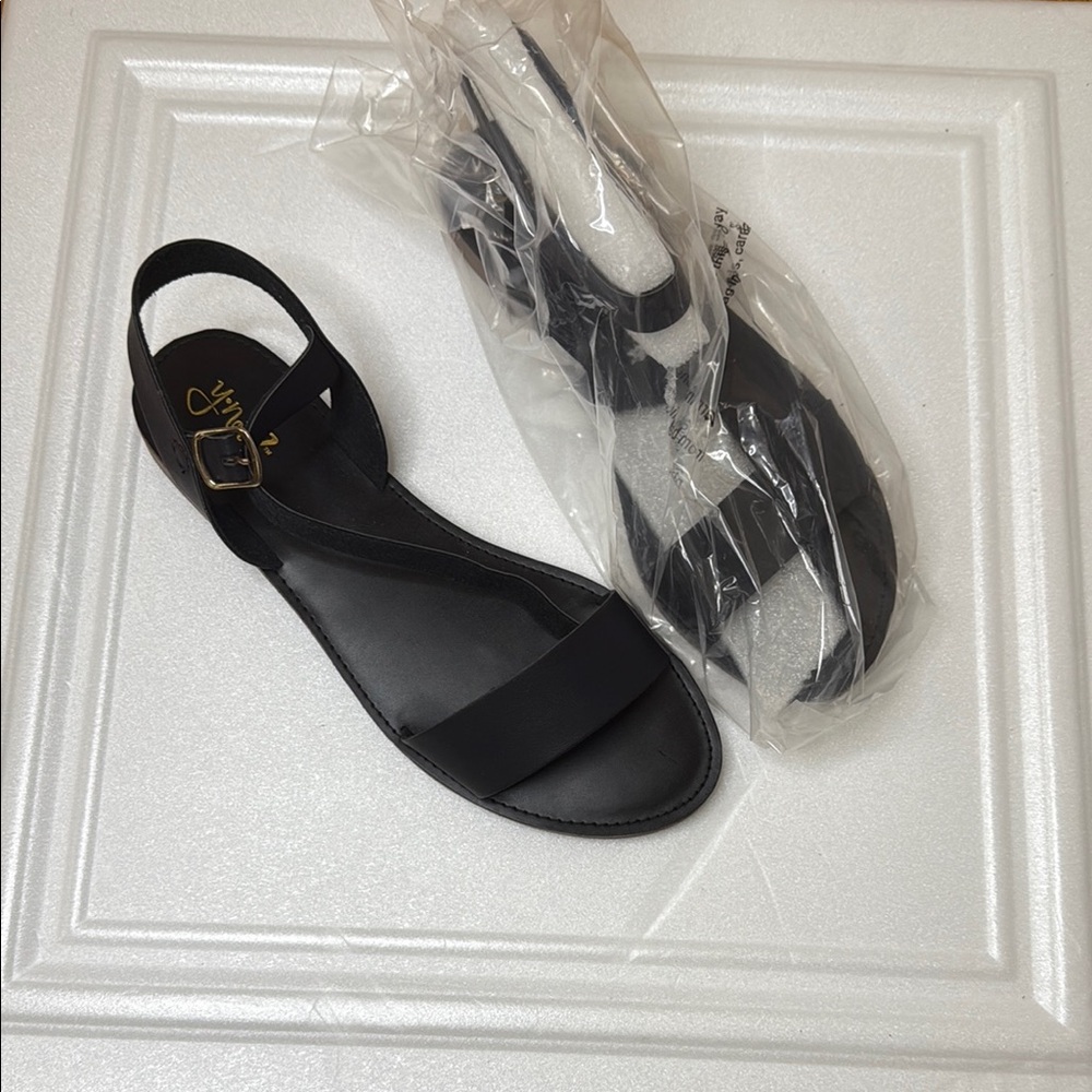 Unisa Black Sandals Sleek Minimalist Style